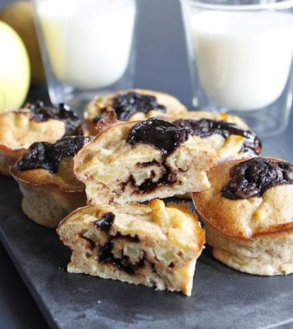 Muffins pommes yaourt coeur de Nesquik