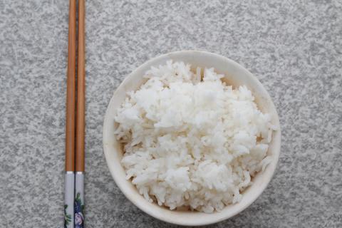 3/4 tasse de riz blanc cuit 3/4 tasse de riz blanc cuit