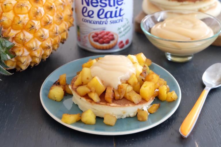 Pancakes ananas et confiture de lait Pancakes ananas et confiture de lait