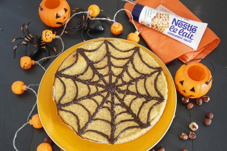 Gâteau moelleux potiron noisettes d'halloween au lait concentré
