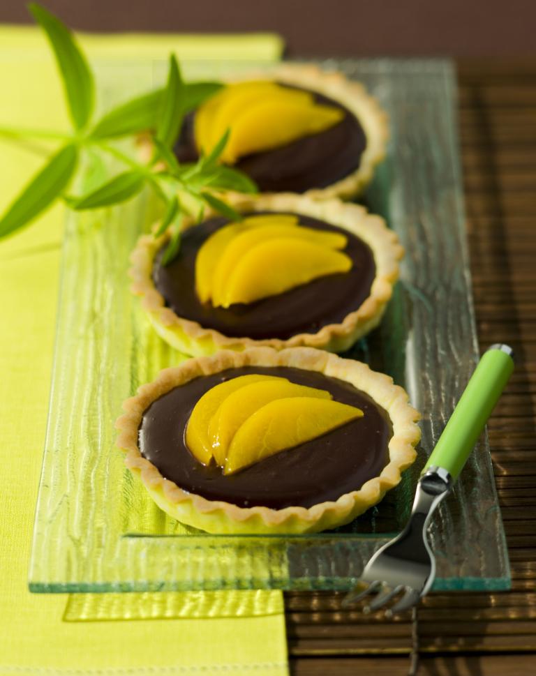 Tartelettes chocolat, verveine et peche Tartelettes chocolat, verveine et peche