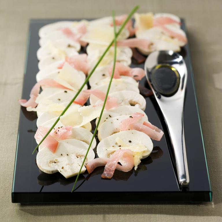 Carpaccio de champignons au bacon Carpaccio de champignons au bacon