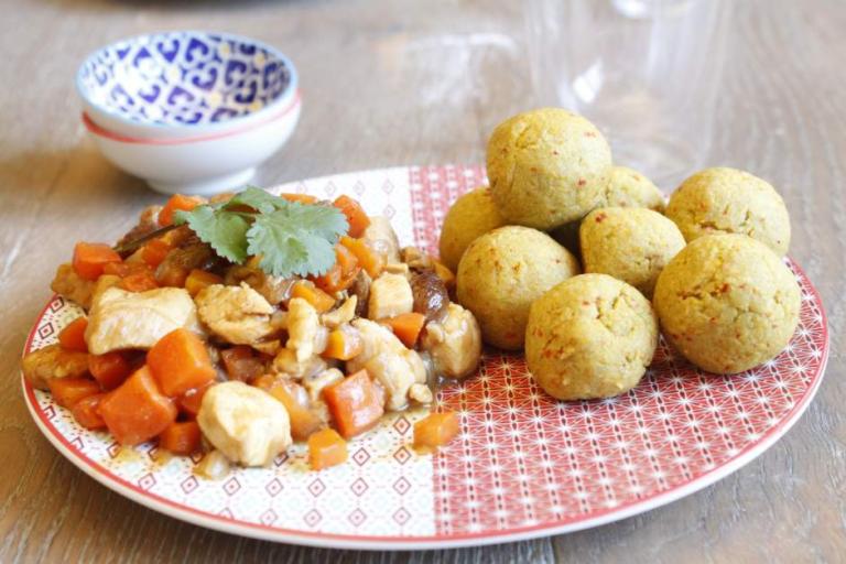 Poulet à la marocaine et boulettes de lentilles et céréales Poulet à la marocaine et boulettes de lentilles et céréales