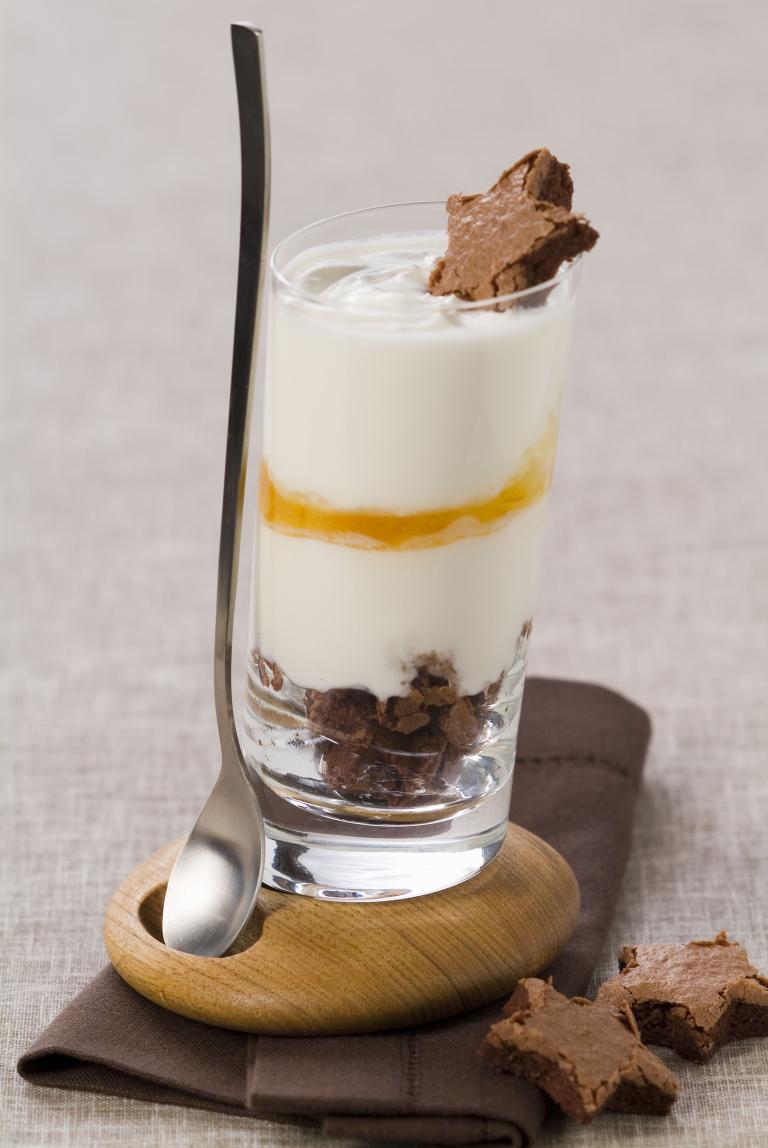 Verrines de fromage blanc au chocolat et a l'orange