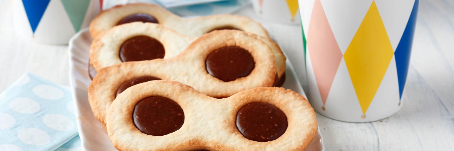 Sablés « lunettes » au chocolat au lait Sablés « lunettes » au chocolat au lait