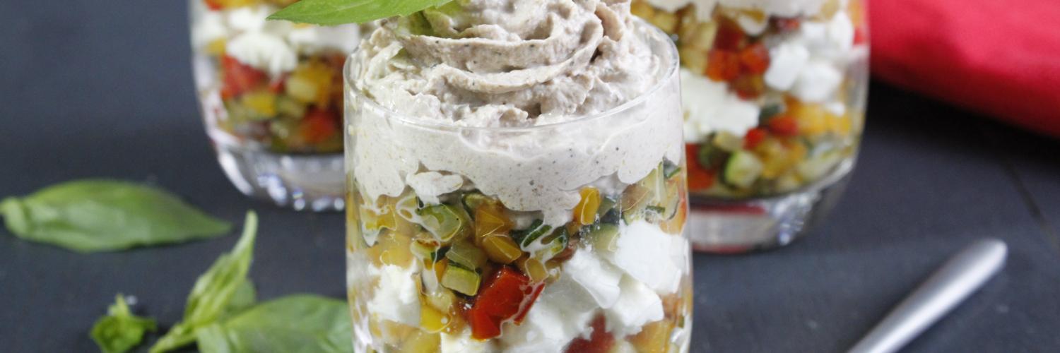 Verrines poivron feta olives Verrines poivron feta olives