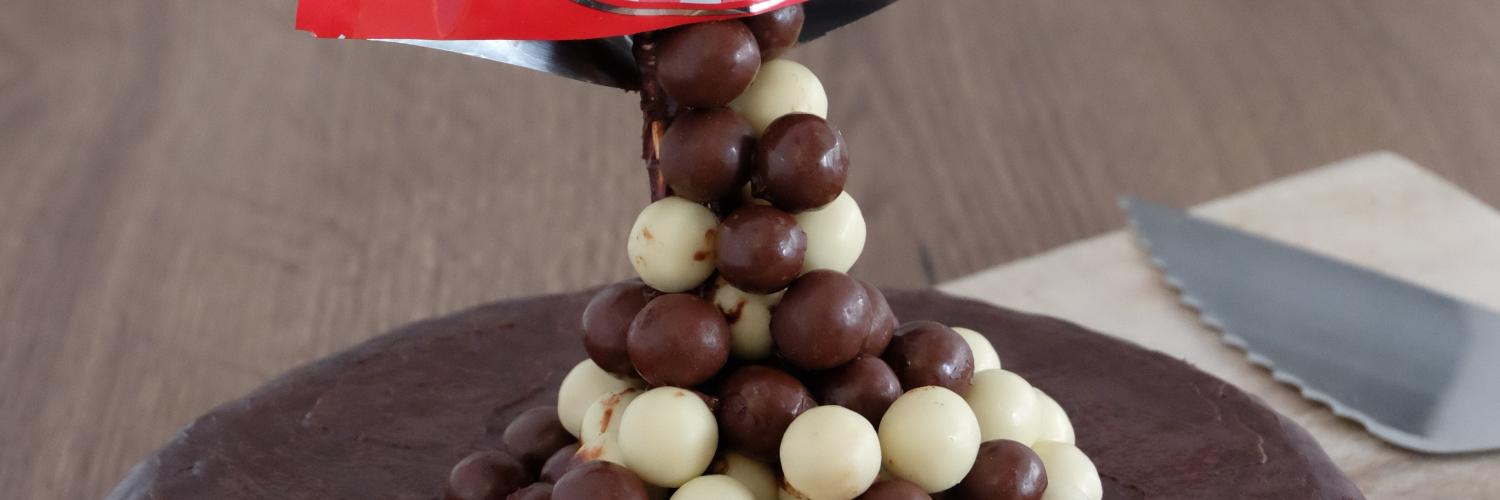 Gravity cake Gravity cake