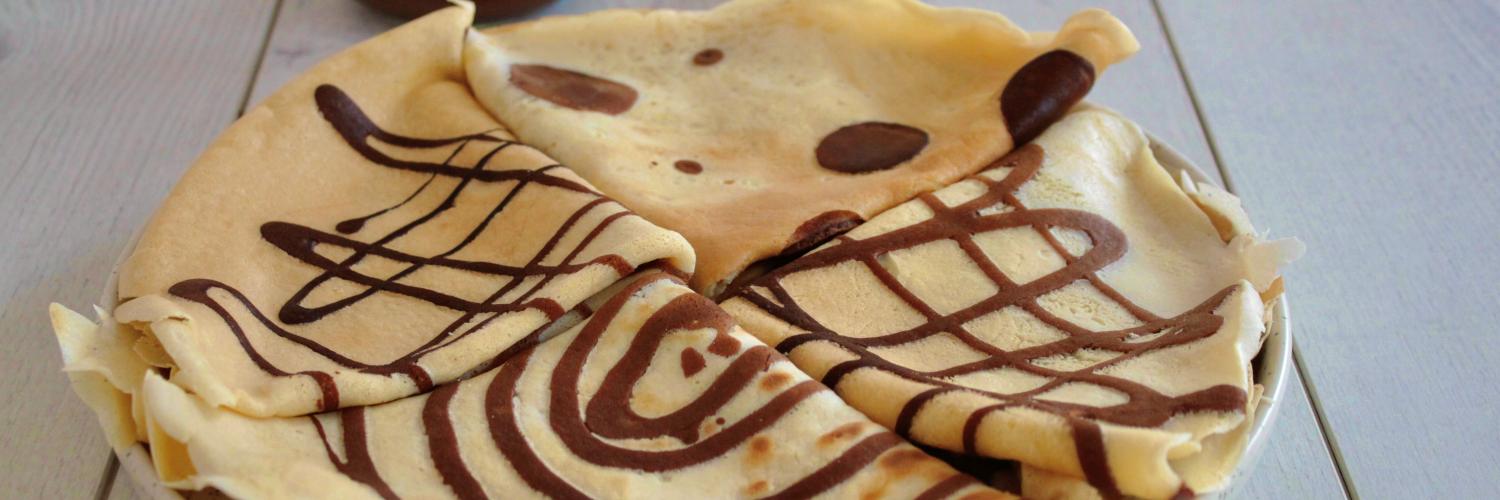 Crêpes motifs à la pâte à tartiner Crêpes motifs à la pâte à tartiner
