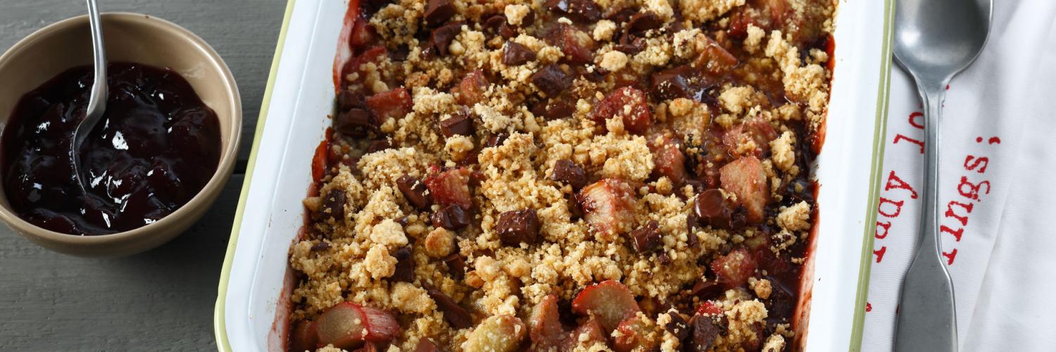 Crumble a la rhubarbe Crumble a la rhubarbe