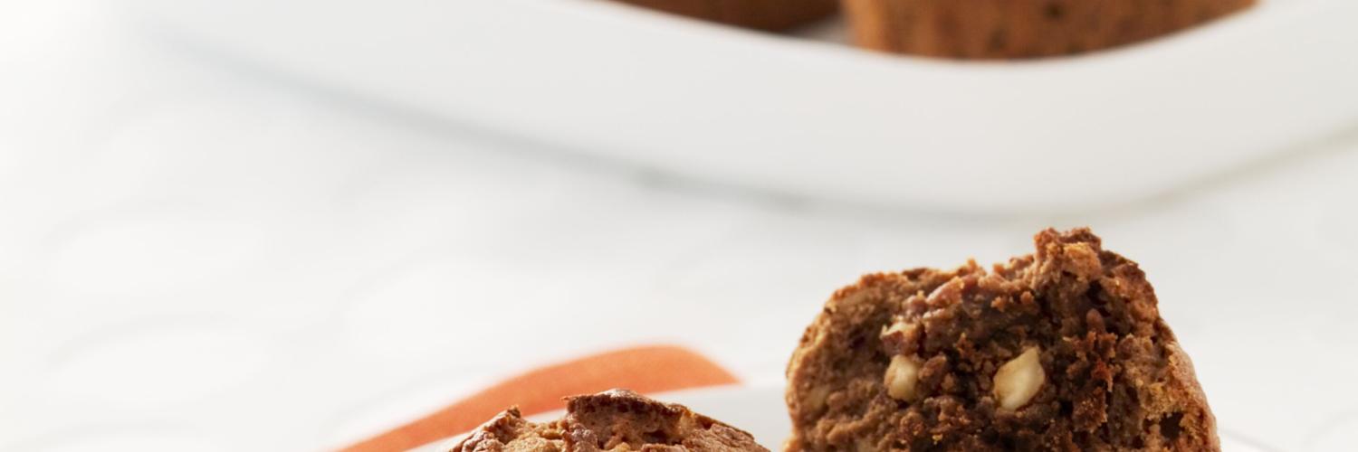 Petits cakes au chocolat au lait et aux noisettes Petits cakes au chocolat au lait et aux noisettes
