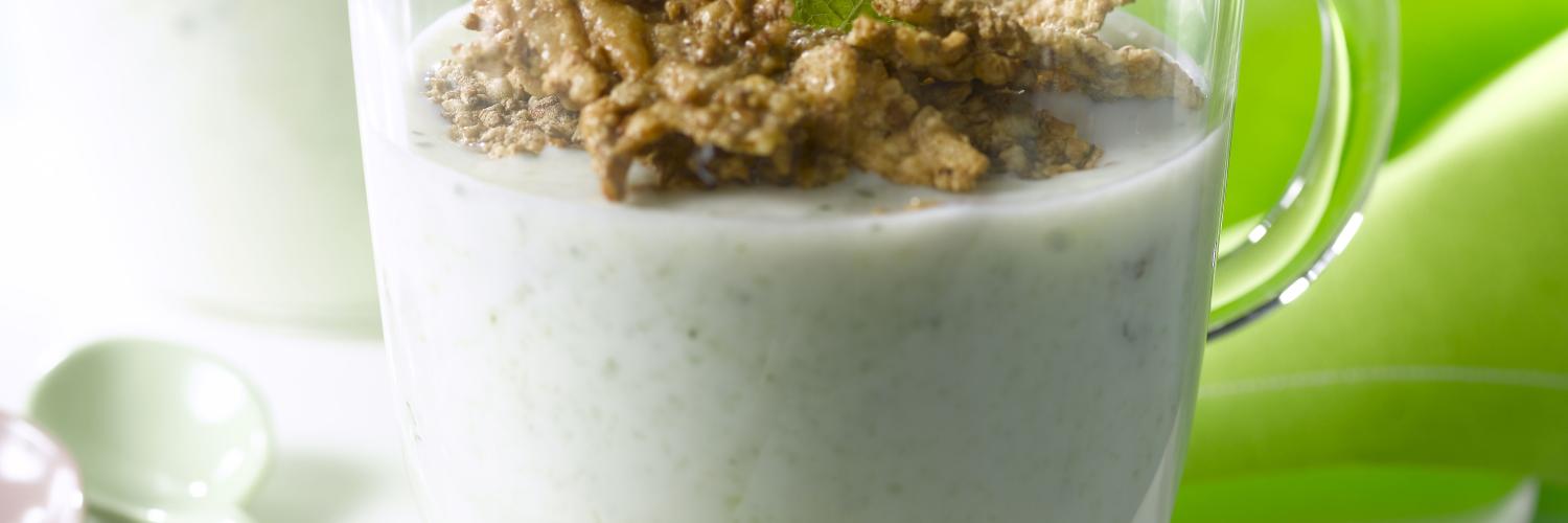 Gaspacho de concombre au yaourt et cereales fitness nature Gaspacho de concombre au yaourt et cereales fitness nature