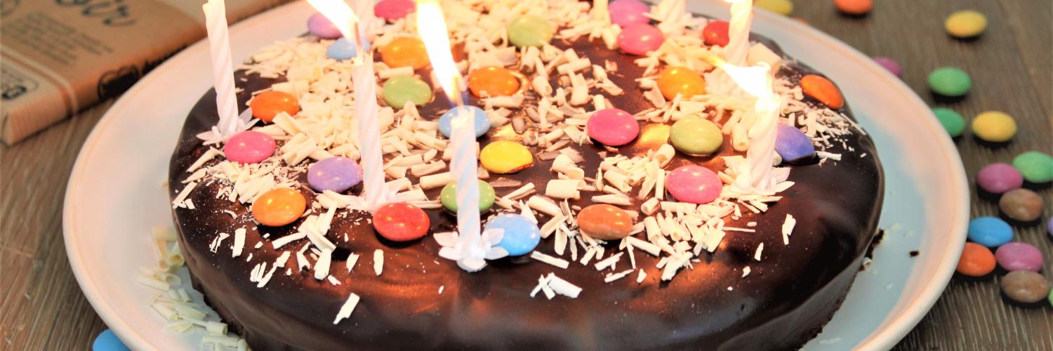 gateau anniversaire gateau anniversaire