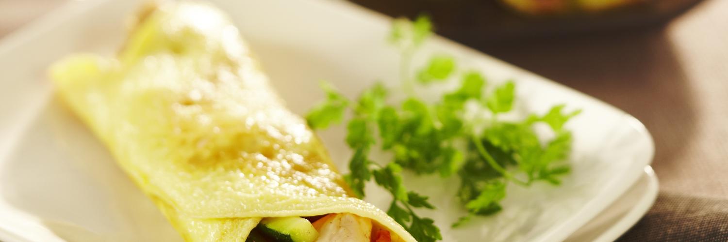 Omelettes roulées aux courgettes et poulet Omelettes roulées aux courgettes et poulet