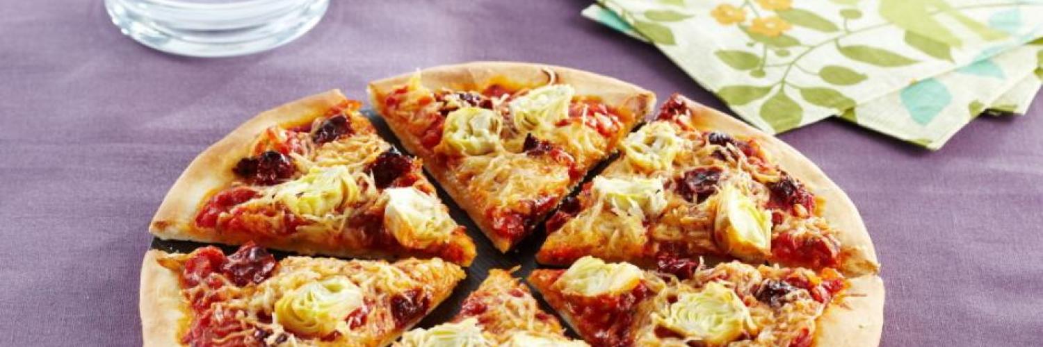 Pizza aux artichauts et tomates confites Pizza aux artichauts et tomates confites