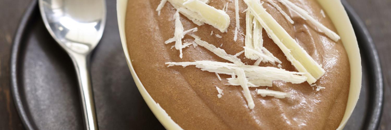 Oeufs de Pâques à la mousse chocolat-caramel Oeufs de Pâques à la mousse chocolat-caramel