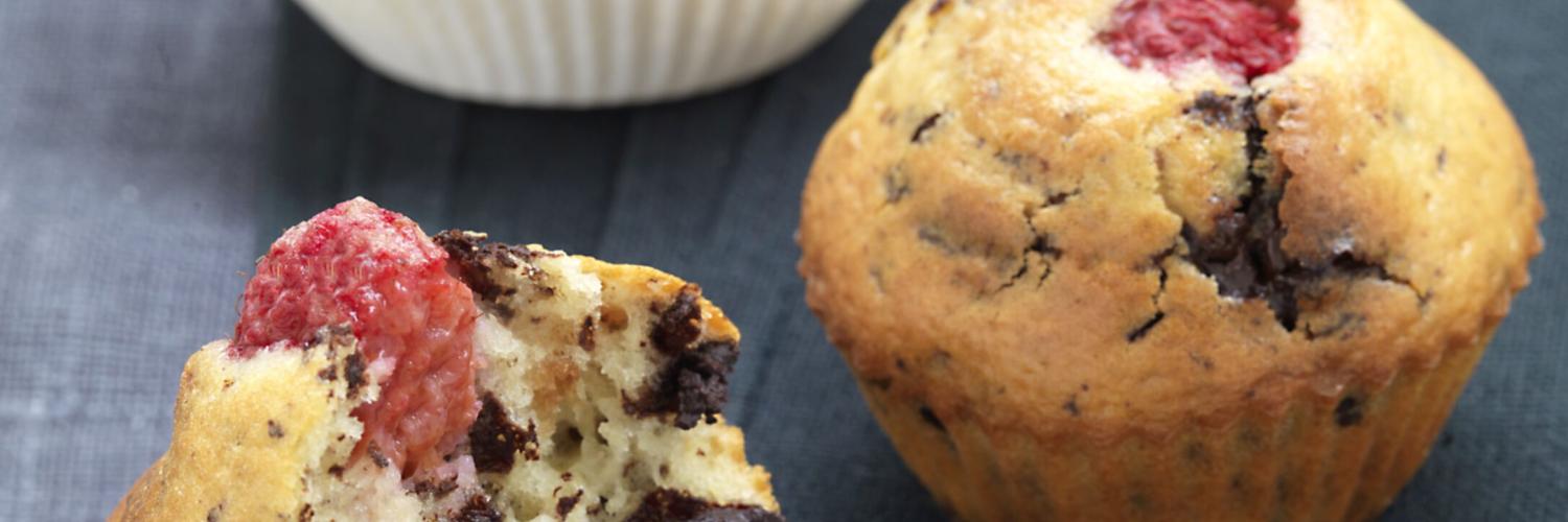 Muffins framboises coco aux pepites de chocolat Muffins framboises coco aux pepites de chocolat