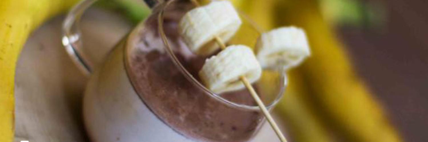 Chocolat chaud au rhum et à la canelle Chocolat chaud au rhum et à la canelle