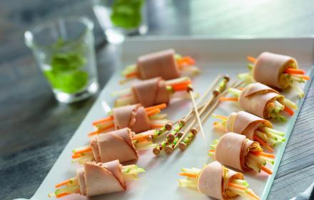 Roulés de filet de poulet au fromage frais et épices douces