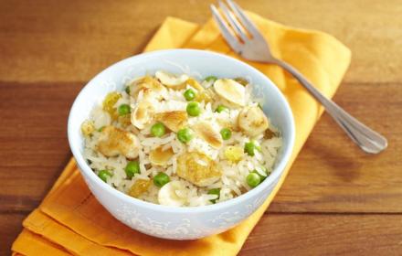 Riz saute au poulet grille et petits legumes