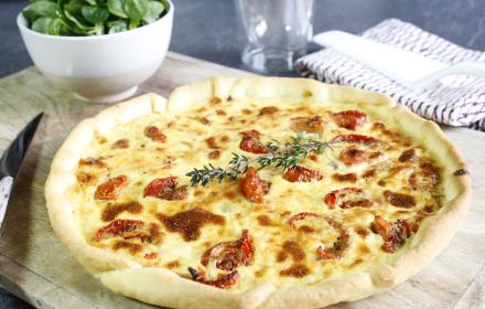 Quiche au thon et tomates confites