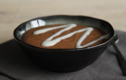 Mousse au chocolat marbrée au lait concentré sucré
