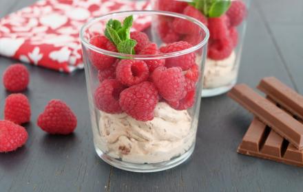Mousse au chocolat Kitkat framboises