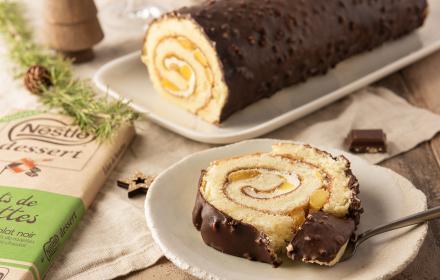 Roulé aux fruits exotiques et chocolat noisettes