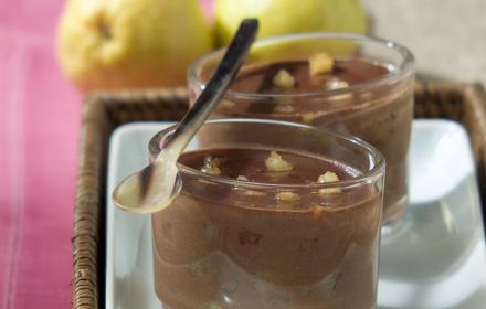 Petites cremes chocolat et poires caramelisees