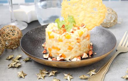 Risotto aux girolles et butternut, tuile au parmesan