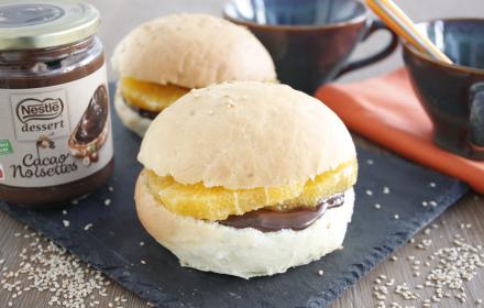 Burger sucré orange pâte à tartiner