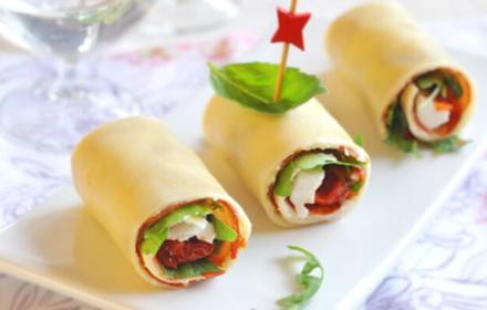 Mini Cannellonis au jambon cru, tomates, parmesan