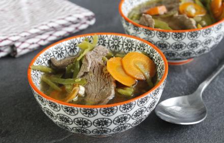 Soupe de boeuf à la citronnelle
