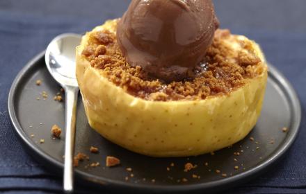 Pommes au four speculoos et glace chocolat caramel