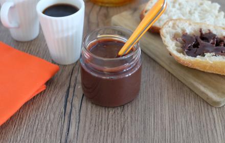 Pâte à tartiner maison au chocolat