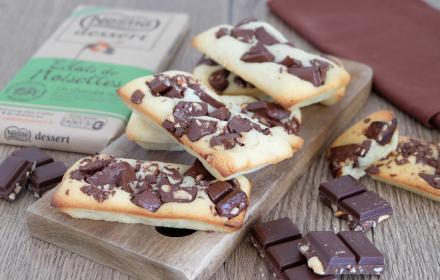 Financiers au chocolat éclats de noisettes