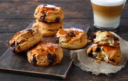 Scones aux pépites de chocolat corsé et gingembre