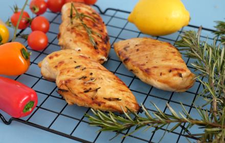 Poulet mariné citron thym romarin