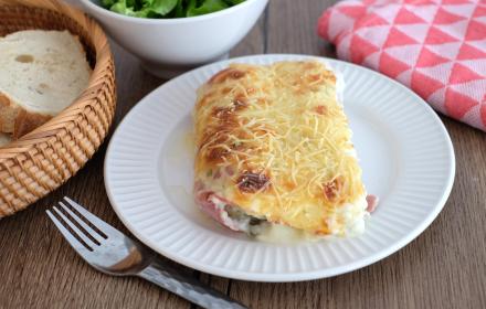 Poireaux enroulés dans du jambon