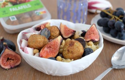 Salade de falafels semoule et fruits