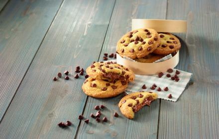 Cookies coeur de chocolat au lait et pépites de chocolat