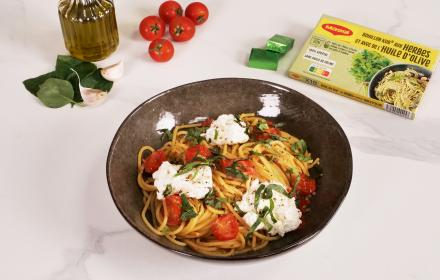 Pâtes tomates cerises burrata basilic
