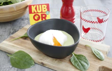 Oeuf poché et crème de petits pois