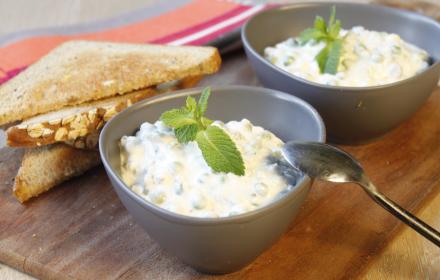 Dips de petits pois
