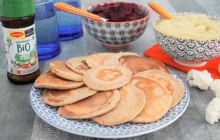 Blinis au kefir et dip de légumes