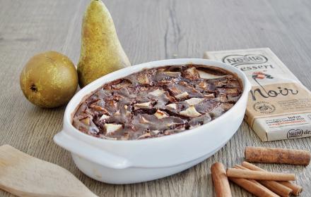 Clafoutis with pear, black chocolate and cinnamon