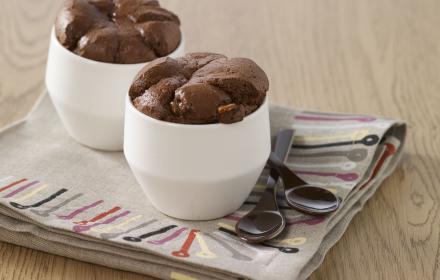 Soufflé au chocolat et pépites de caramel