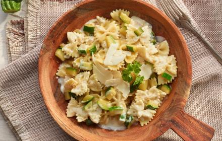 Pates papillon courgettes