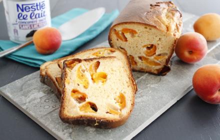 Cake abricot noisettes sans lactose
