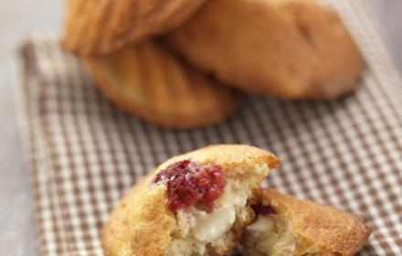 Madeleines framboises banane pepites de chocolat blanc (pas avant octobre 2009)