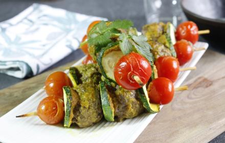 Brochettes de boeuf curry courgettes